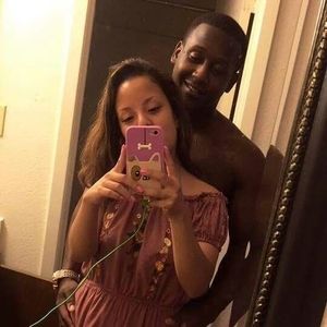 Meet your Posher, Destinee